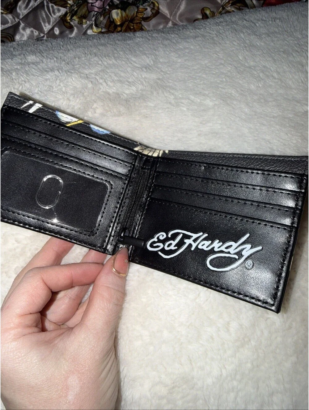 Ed Hardy Bifold Mens Wallet Black Eagle Tattoo Design Card Holder ID Window